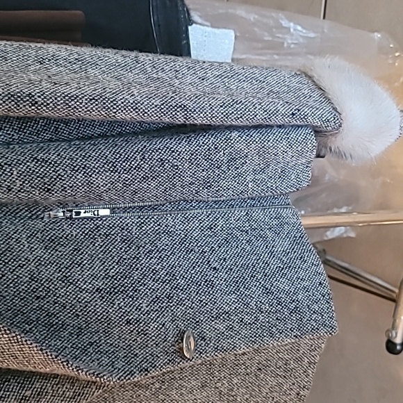 Christian Dior Tweed Wool Jacket, Skirt & Flare pants - Picture 3 of 16